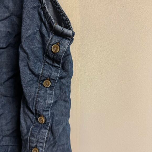 Cloth and Stone Denim Tank Top Size Small with button sides - Picture 3 of 6